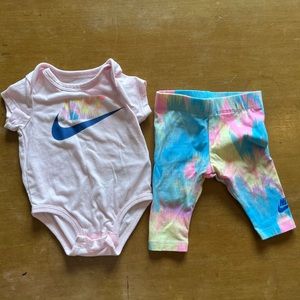 Baby Girl Nike Onesie Bodysuit and Leggings Pink 3 months